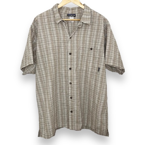 Patagonia Plaid Button Down Shirt - Picture 1 of 8